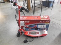 Razor E100 Electric Scooter, Red, Recharge, Works