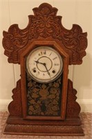 Vintage carved mantle clock