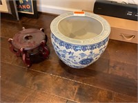 Chinese Blue & White Fish Bowl w/Stand