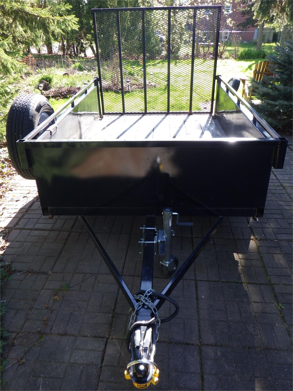 LIKE NEW Utility Trailer 5'  by 8'