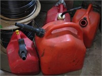 4 Plastic Gas Cans