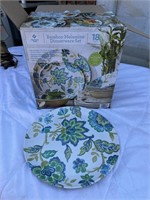 18 piece Melamine Dinnerware Set new