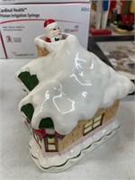 Wind up musical Christmas house