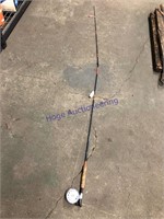 FLY FISHING POLE W/ REEL