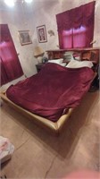 KING SIZE BED FRAME AND MATTRESS