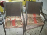 2 Metal Lawn Chairs w/Cushion, New