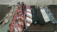 Box-20+ Men's Neck Ties, Assorted Sizes Brands
