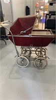 VINTAGE BABY CARRIAGE