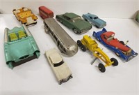 Lot of assorted vintage toy cars