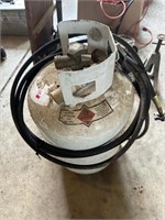 20 Pound Propane Cylinder and Hose MG71