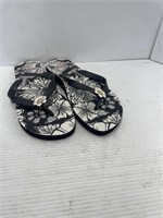 Brighton flip flops size 10