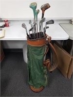 Golf Clubs w/ Bag   NOT SHIPPABLE