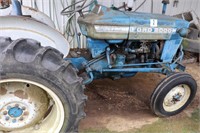 Ford 2000 (Gas) Tractor with Draw Bar(Shop)
