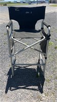 Folding directors chair