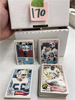 Topps 1982 football cards