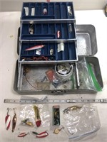 Aluminum tacklebox with lures