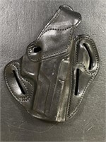 Desantis 31L T1 Leather Belt Holster