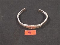 Artist sterling silver cuff bracelet 19g TESTED
