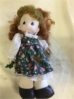 Precious Moments Colleen doll(in bad condition)