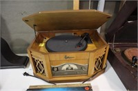 Emerson radio/CD/record player combination &