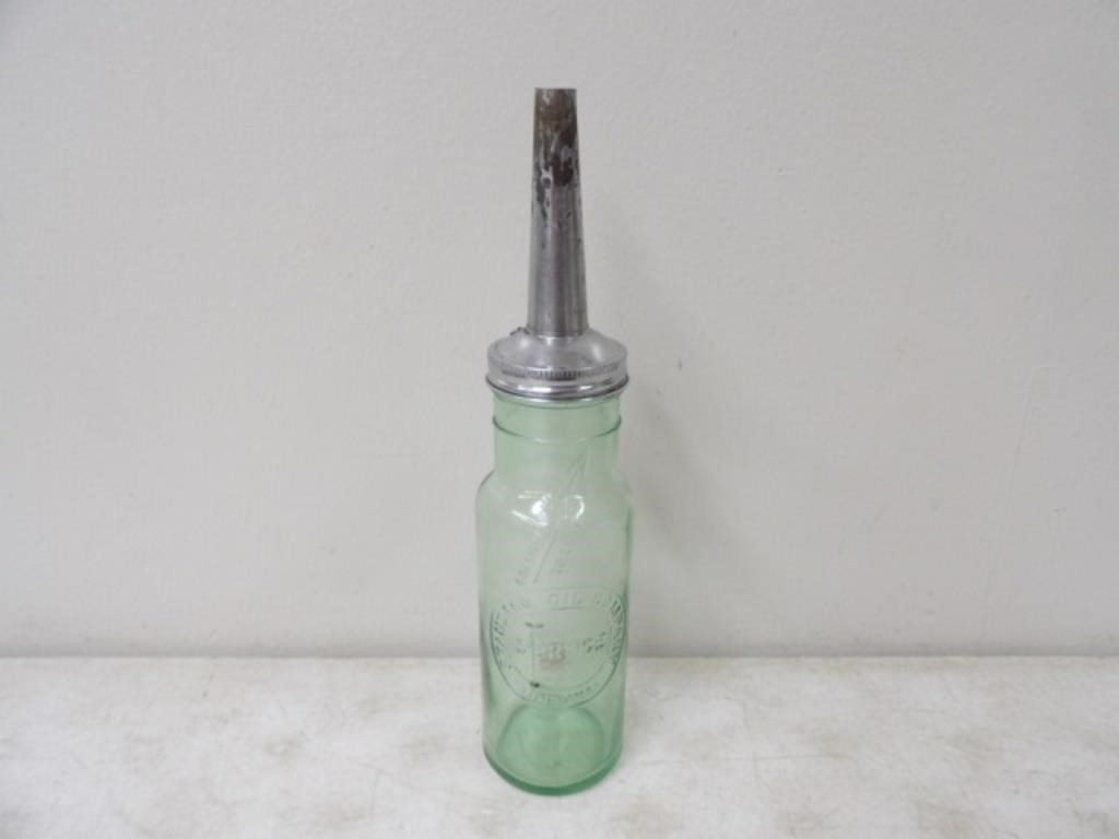 Standard Oil Co 1qt Oil Bottle