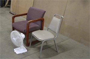 (2) Chairs & Fan