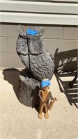 30” Wood owl statue & 16” wood golfing man