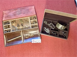 Vintage men's jewelry and dress accessories- both