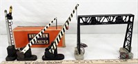 4pc accessories: Lionel 151 semaphore with box