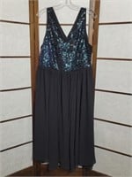 New $110 size 12 Torrid dress