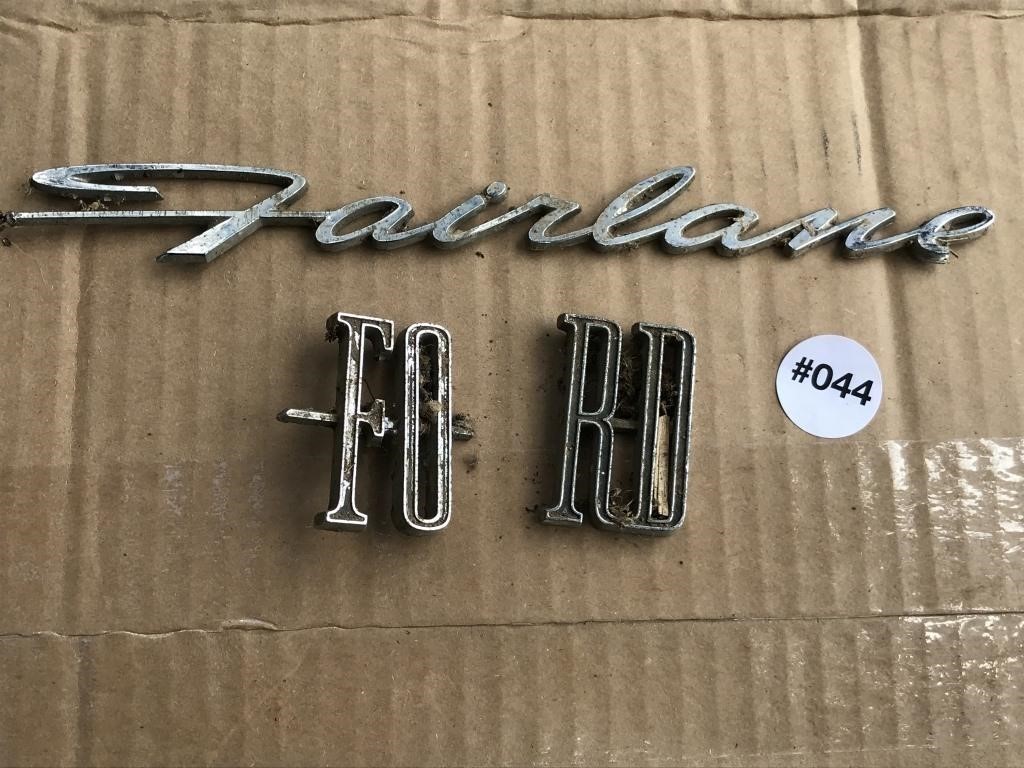 Vinatge Fairlane Emblem