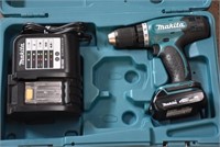 Police Auction: Makita Drill- Battery - Charger-ca