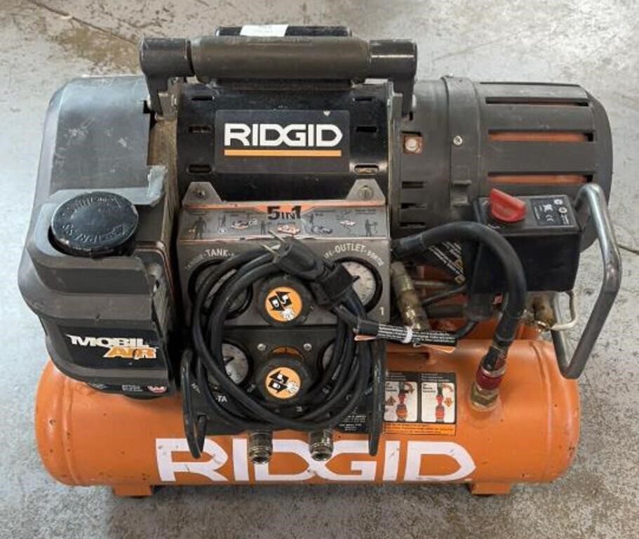 Mobil Air Ridgid Air compressor 5in1(no shipping)