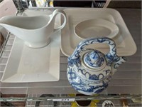 ASSORTED SERVING PCS, GRAVY BOAT