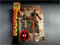 Marvel's Select Deadpool Collector Edition Figure