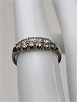 14KT GOLD & DIAMOND RING