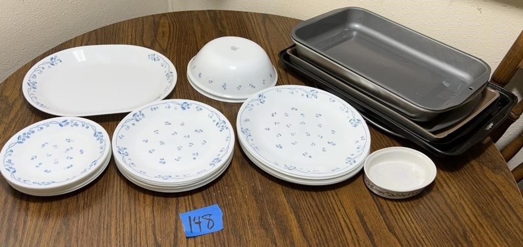 Set of 8 Corelle with platter & 2 serving bowls,