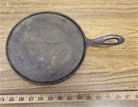 Cast Iron Flat Griddle #6- Has Small Crack Please
