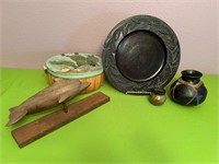 Small Olla, Wood Basket w Quail Scene ++