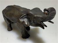 Cast metal Elephant figure 4x10