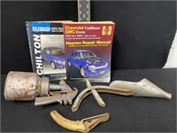 Group of Vintage Automotive Collectibles