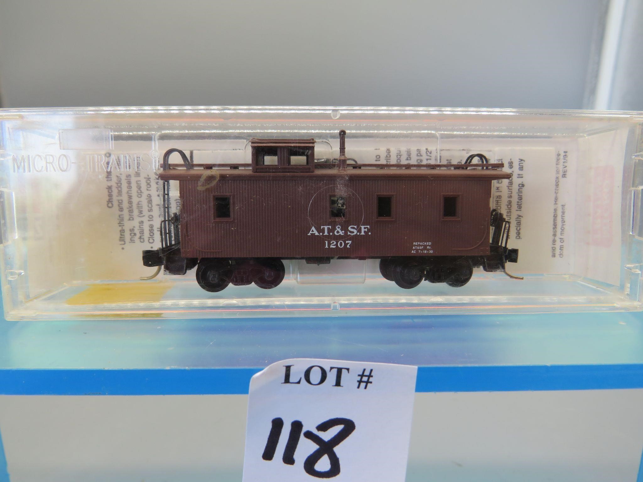 N Micro Trains A.T.& S.F. 51100