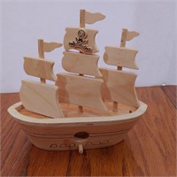 Pirate Ship Decor