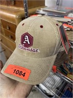 LOT OF 6 NEW ARKANSAS RAZORBACKS HATS BALL CAPS