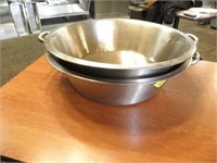 2 45qt. Stainless Steel Mixing Bowl