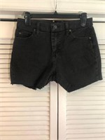 VINTAGE LEE CUT OFF DENIM SHORT SIZE 6 PETITE