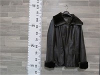 LADIES SIZE 18 LINED LEATHER JACKET
