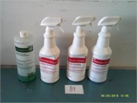 3 Spray Bottels of Bathroom Cleaner