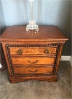 (2) Matching night stands  - NO SHIPPINGNO