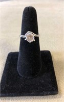 14k white gold and CZ ring - size 7.5